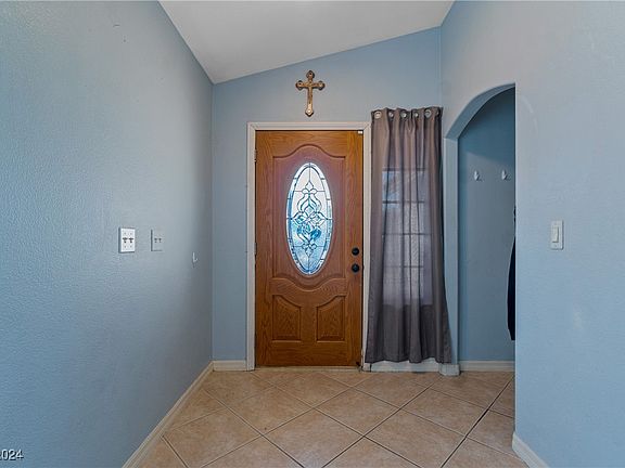 2nd image of 6358 Venus Vale Ct