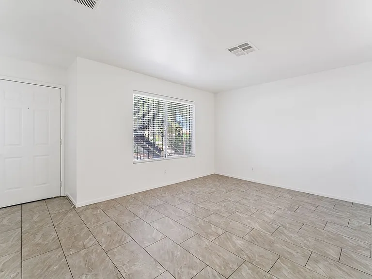 3683 Lucido Dr #24 — Photo 8