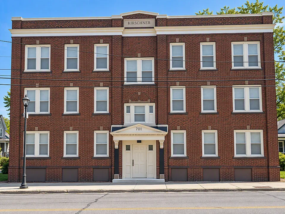 Building Photo 4