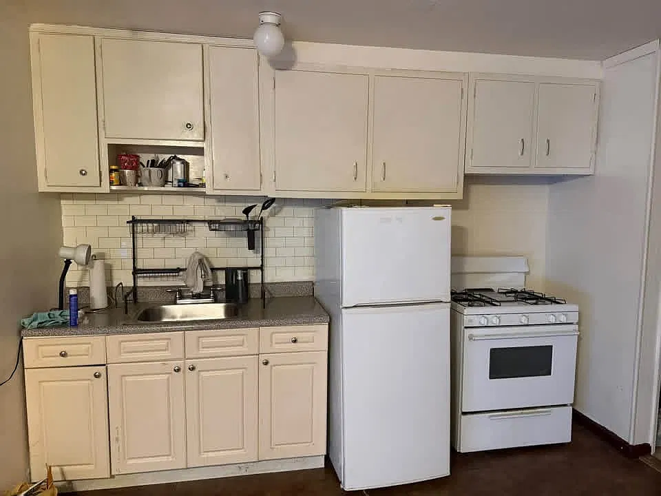Studio, $1,650 — Photo 1