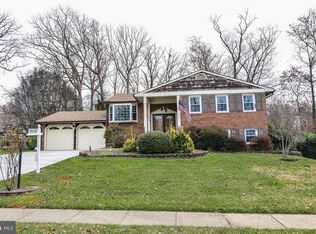 6005 Mineola Ct, Springfield, VA 22152