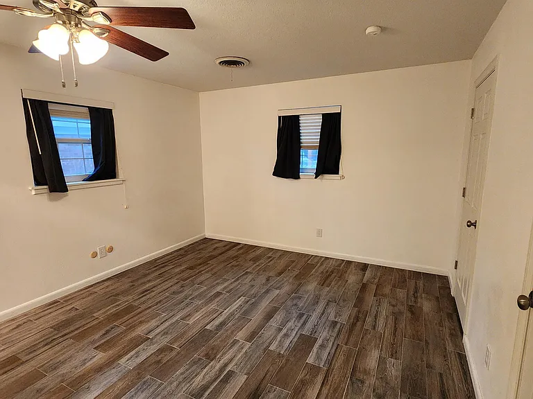 128 Cooper Ct — Photo 18