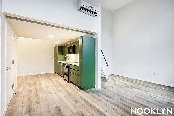 Rented by Nooklyn NYC LLC | media 55