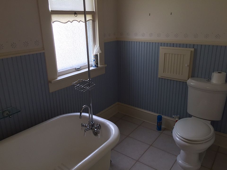Bathroom view 1