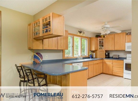 3rd image of 8380 Eagle Creek Blvd