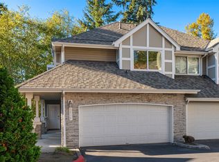 6515 SE Cougar Mountain Way #1, Bellevue, WA 98006