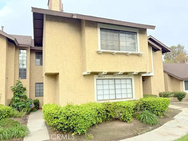 3 bed, 2.5 bath, 1472 sqft, $2,595 — Photo 1