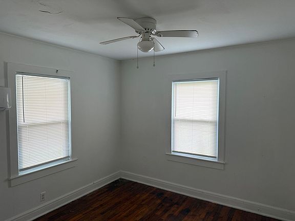 5th image of 1204 Julia Ave #B