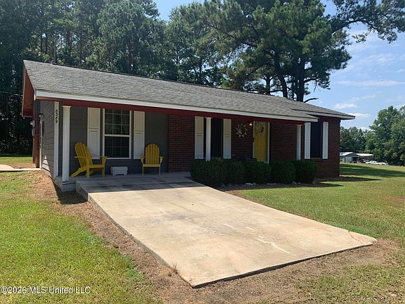 2nd image of 8389 Mississippi Ave #35