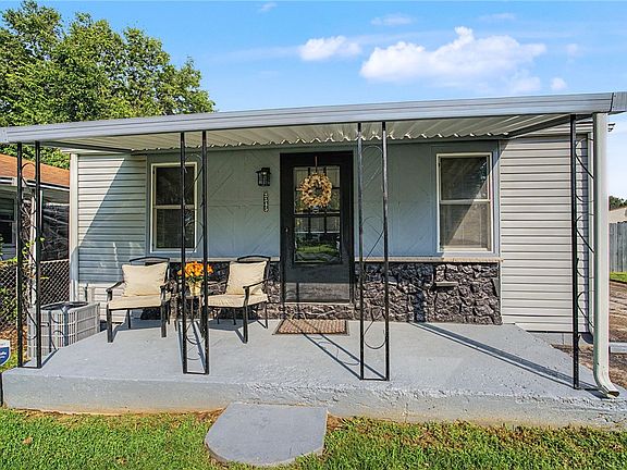 2nd image of 3545 Cozy Camp Rd