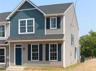 21 Kiernan Ave, Hellertown, PA 18055