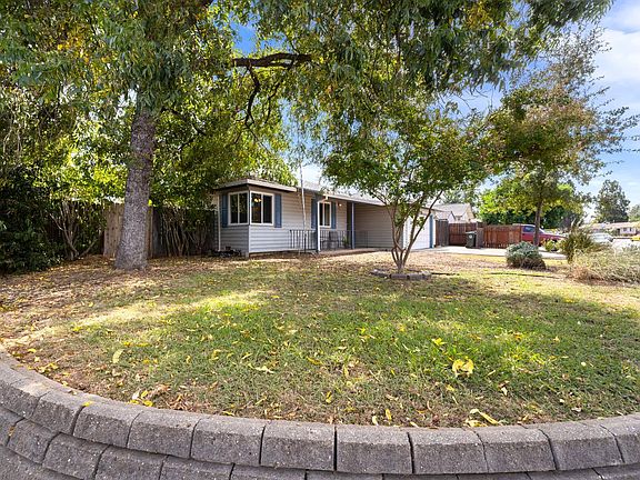 2nd image of 2501 Zinfandel Dr