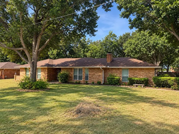 207 Josey Ln, Red Oak, TX 75154