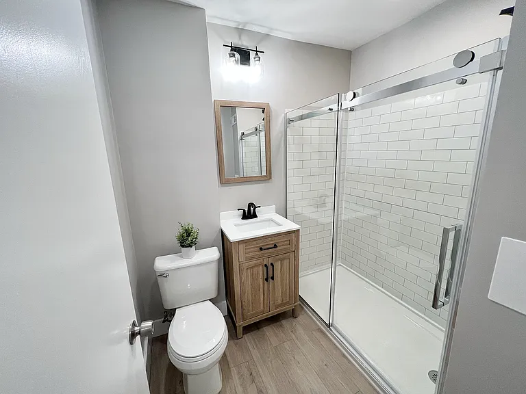 11829 Clifton Blvd #7 — Photo 11