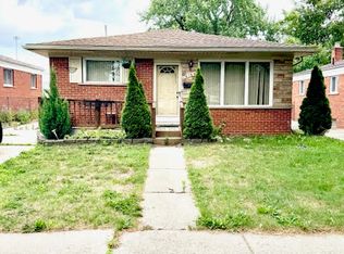 6164 Colonial St, Dearborn Heights, MI 48127