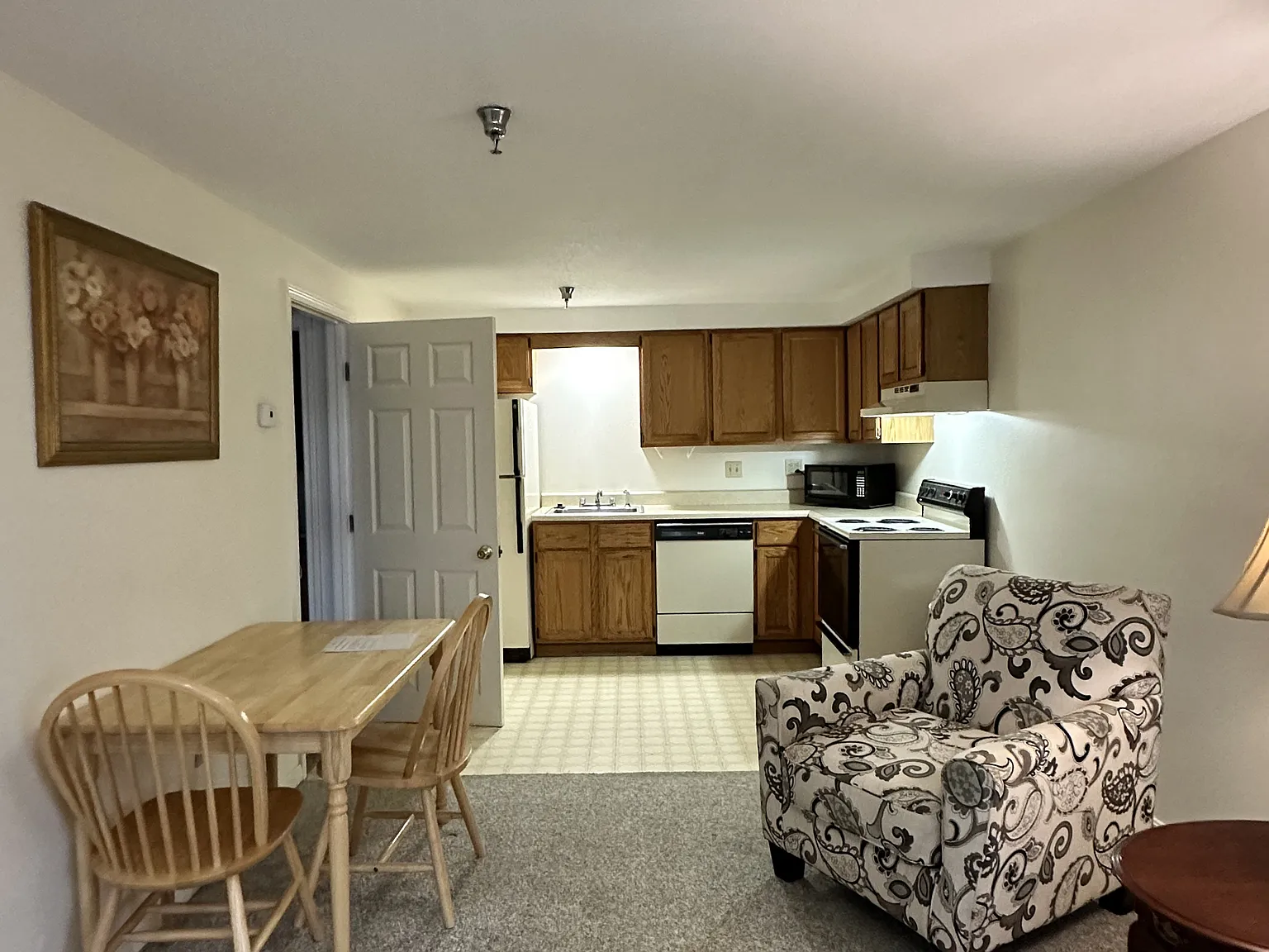 1 bed, 700 sqft, $1,695 — Photo 3