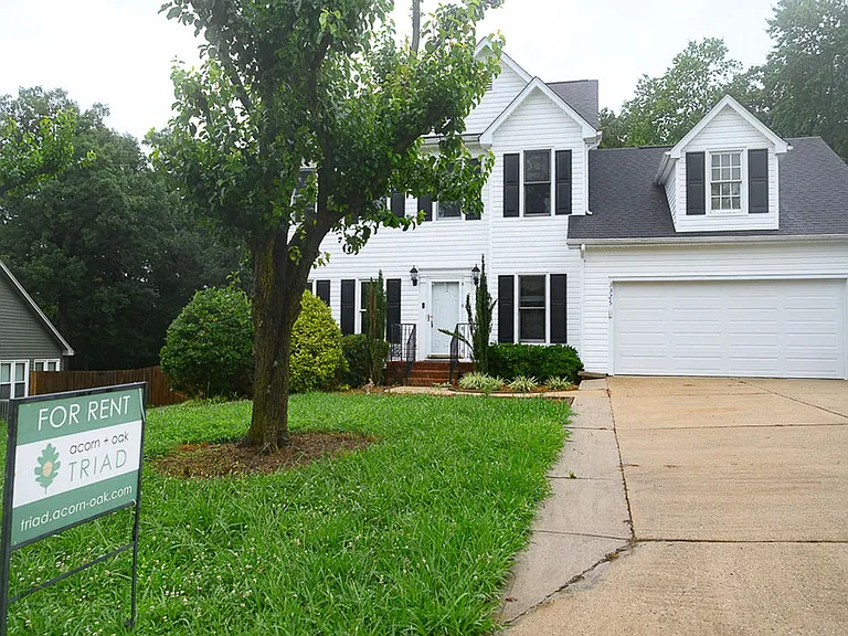3325 Timberwolf Ave — Photo 3