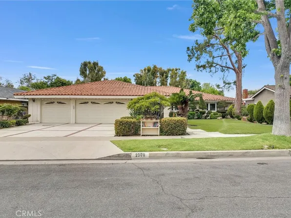 2308 N Lowell Ln, Santa Ana, CA 92706
