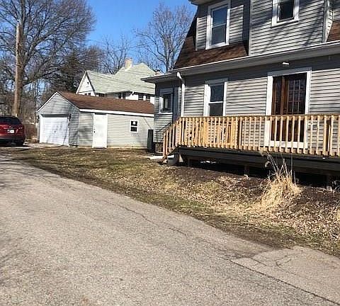 3rd image of 5012 University Ave
