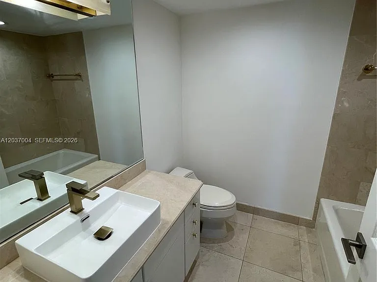 5025 Collins Ave #601 — Photo 26