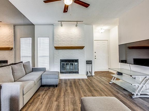 5th image of 1720 NE Green Oaks Blvd APT 105