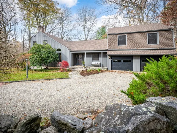 115 Mayapple Road, Stamford, CT 06903