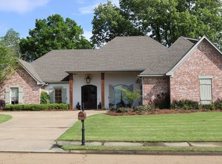 166 Victoria Pl, Madison, MS 39110