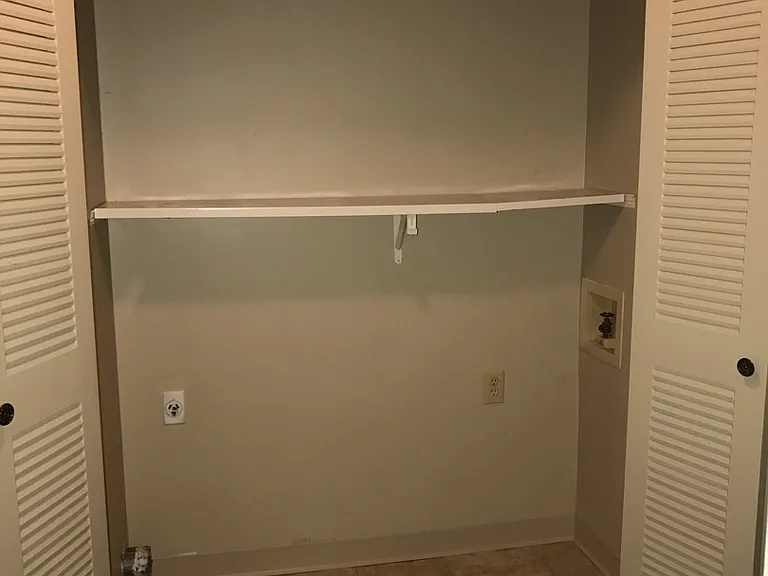 Cross Lakes Apartments — Photo 53