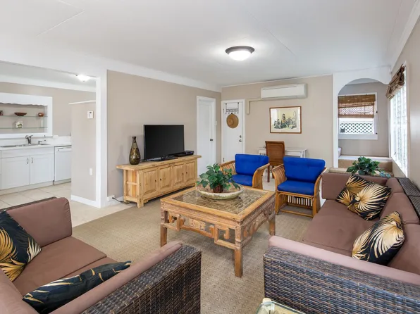 156 N Kalaheo Ave APT C, Kailua, HI 96734