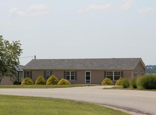 9709 McCamish Rd, Whitesville, KY 42378