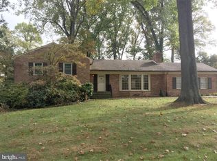 11309 Huntover Dr, Rockville, MD 20852