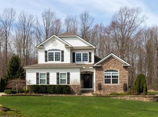 8336 Raleigh Pl, Concord Township, OH 44077