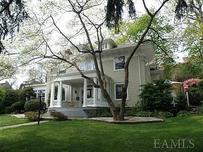 1st image of 525 Cortlandt Ave