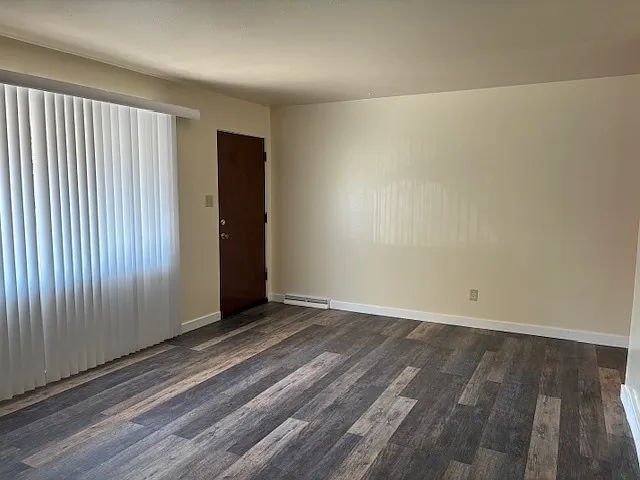126 Saranac Dr — Photo 5