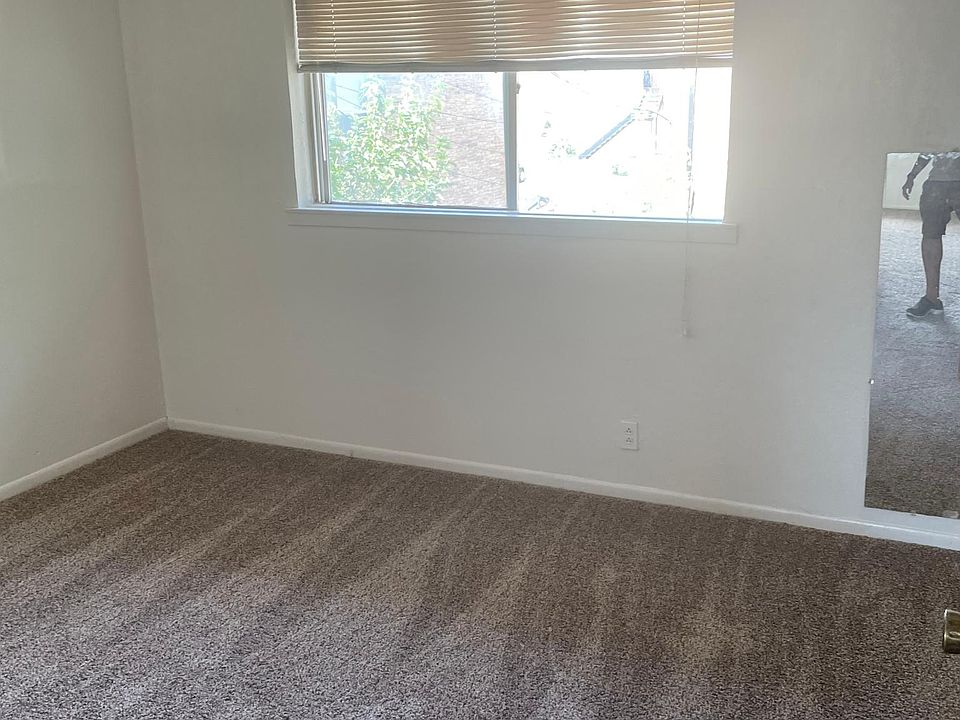 1st image of 2309 Valley Forge Ave #D