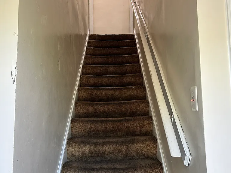 1918 I St NE #1 — Photo 15