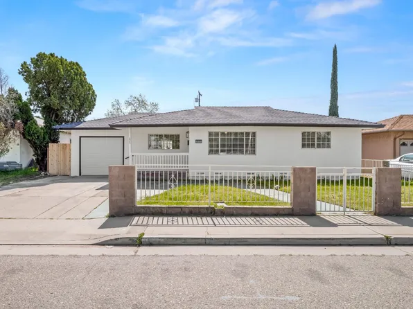 3932 E Clinton Ave, Fresno, CA 93703