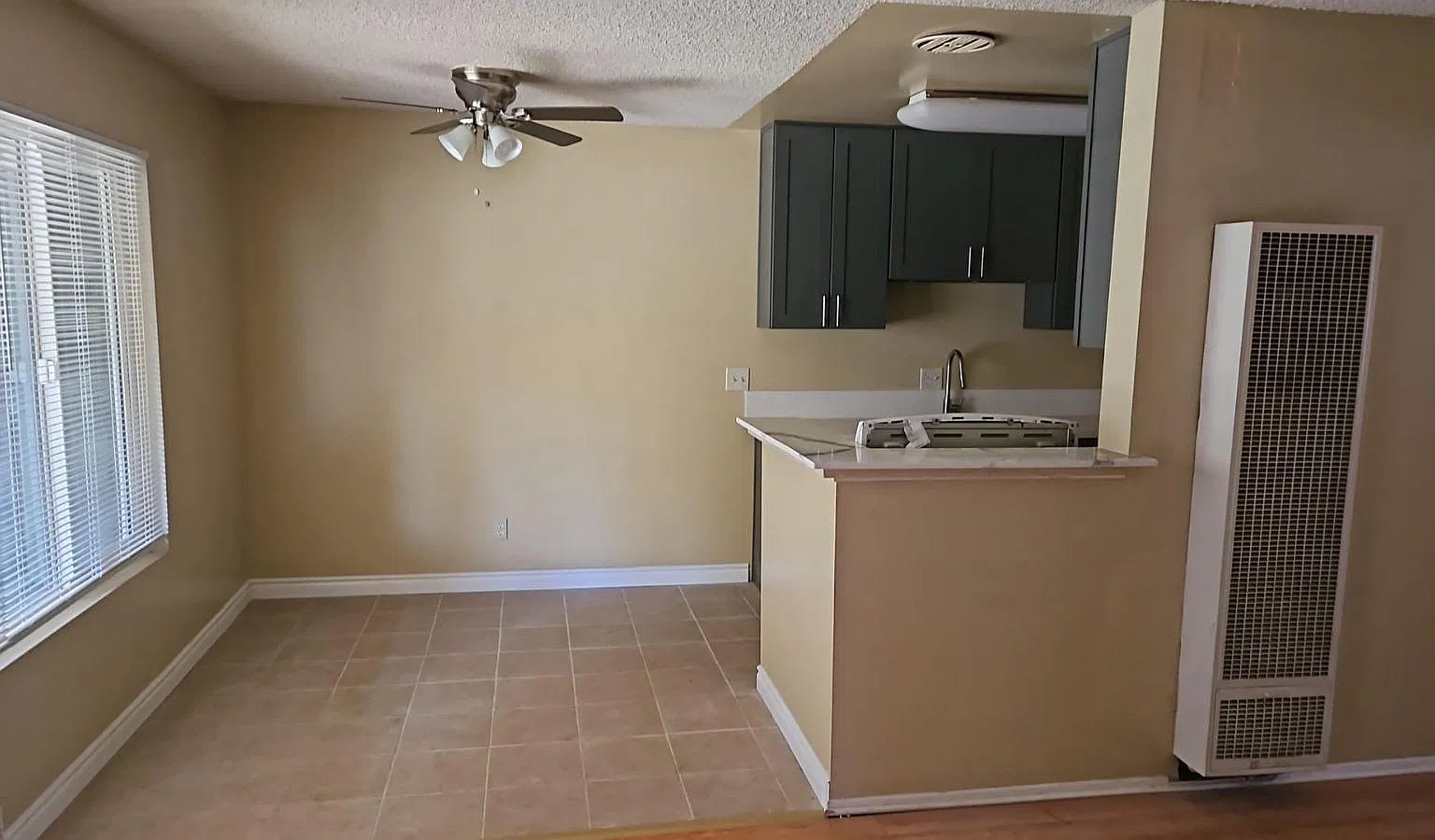 1 bed, 650 sqft, $1,900 — Photo 1