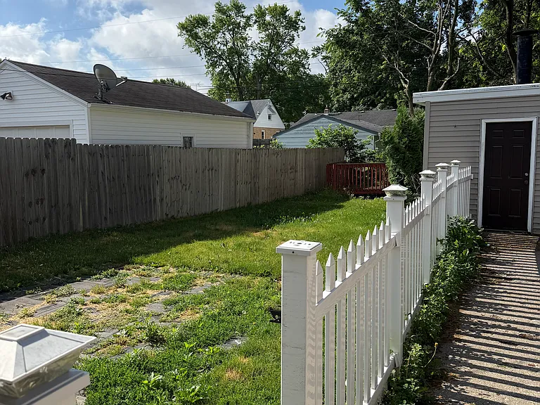 1708 Pierce Ave — Photo 10
