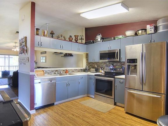 4th image of 5735 Foxlake Dr APT 5