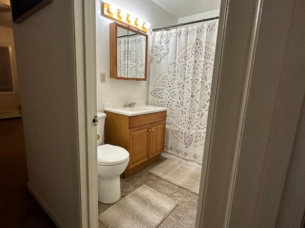 1644 Willow St APT 2