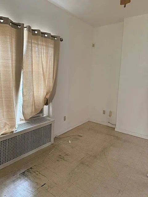 1 bed, 1.0 bath, 850 sqft, $2,000 — Photo 2