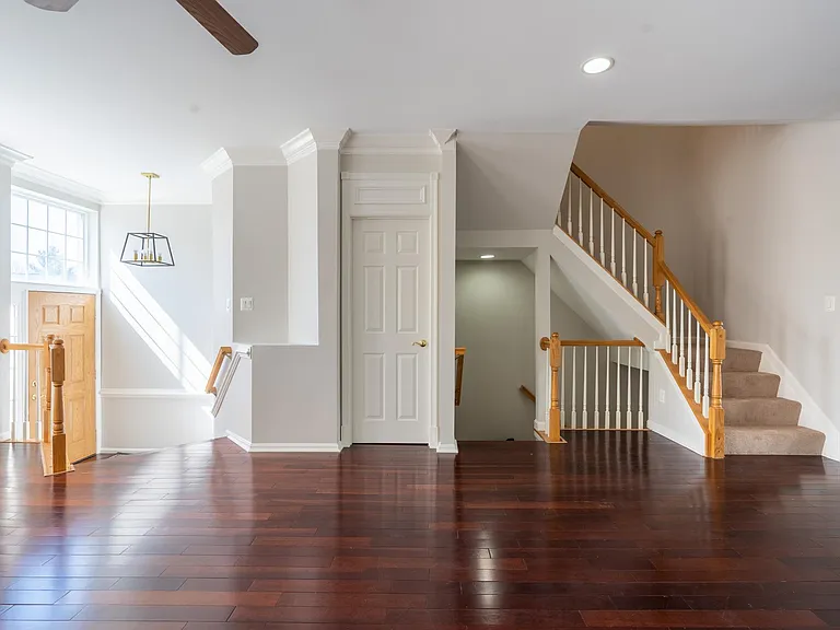 2609 Tarleton Corner Dr — Photo 2