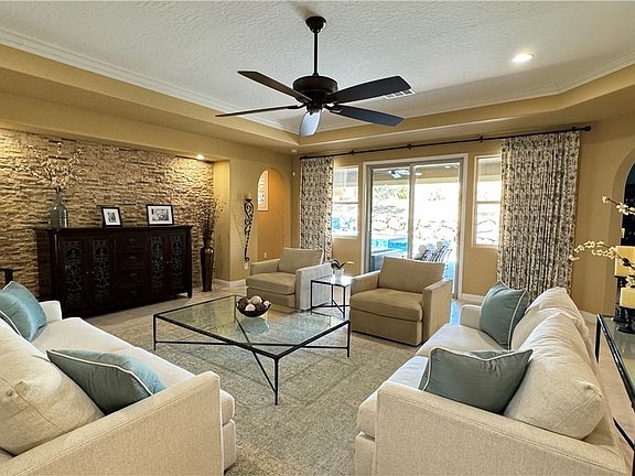 3rd image of 9782 Mountain Spruce Ct
