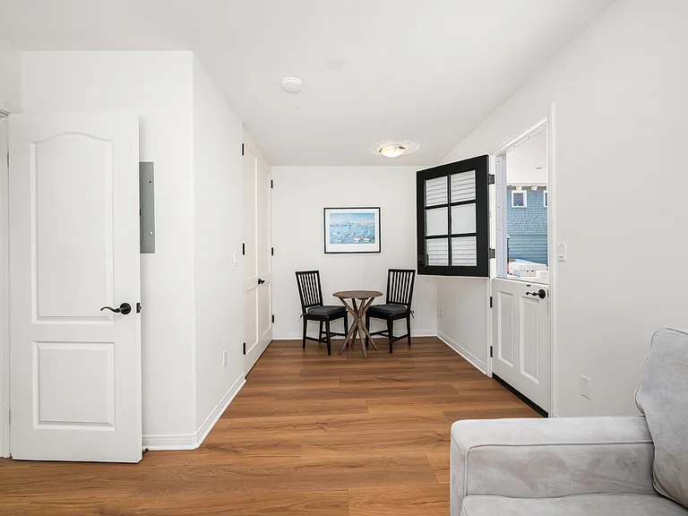 117 Marine Ave #A — Photo 6