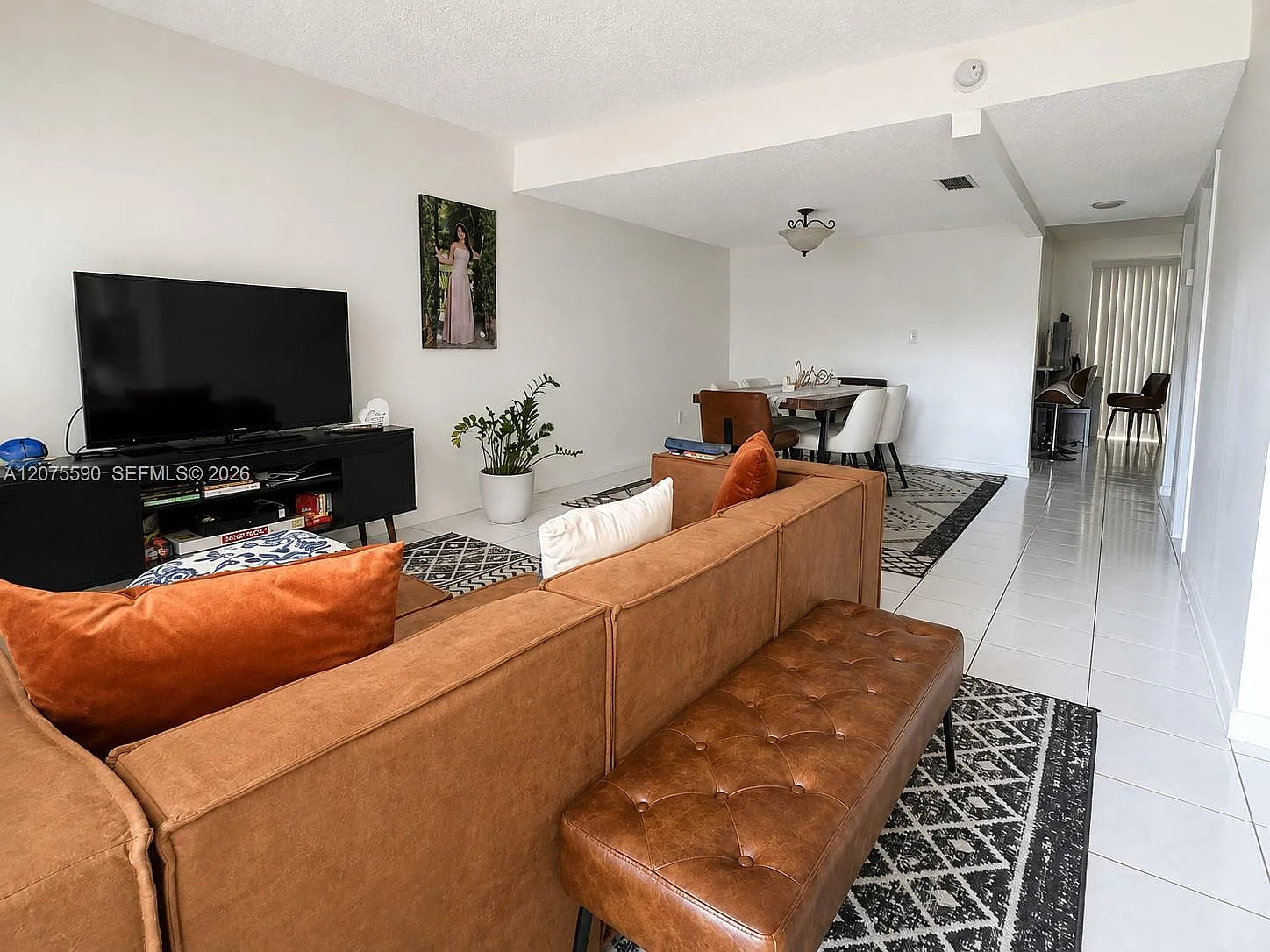Lake Village Condo — Photo 2