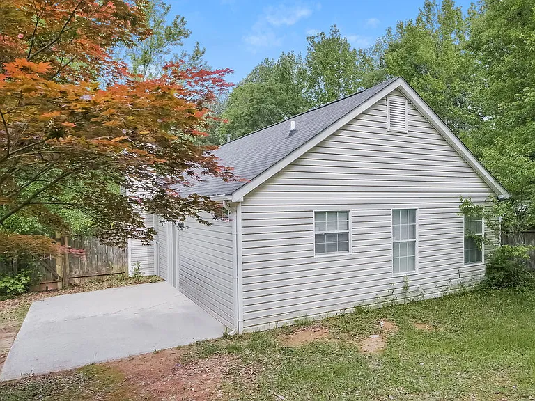 1464 Cain Ct N — Photo 19
