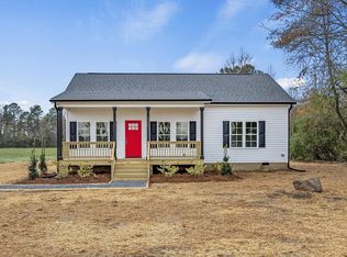 221 Shadowood Rd, Benson, NC 27504