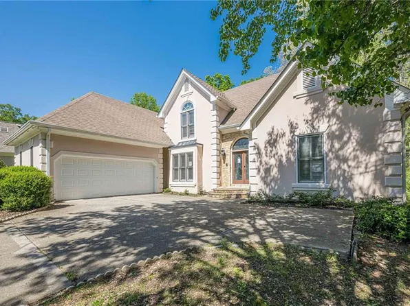 370 Royal Birkdale Ct, Johns Creek, GA 30097