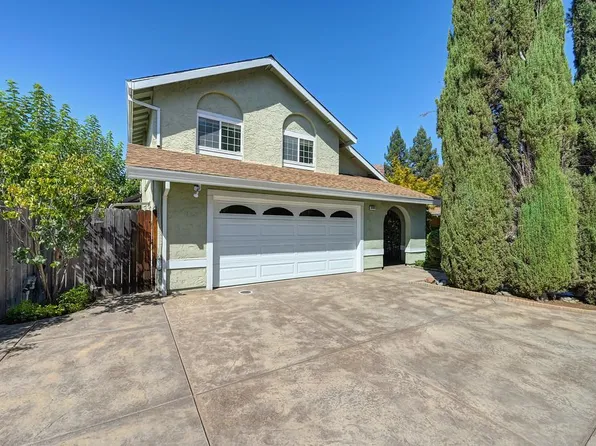 2204 Athens River Ct, Rancho Cordova, CA 95670